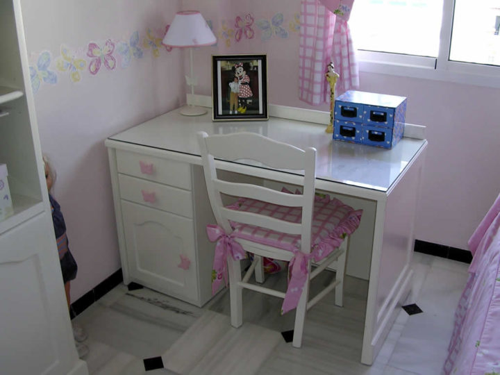 Dormitorio juvenil rosa